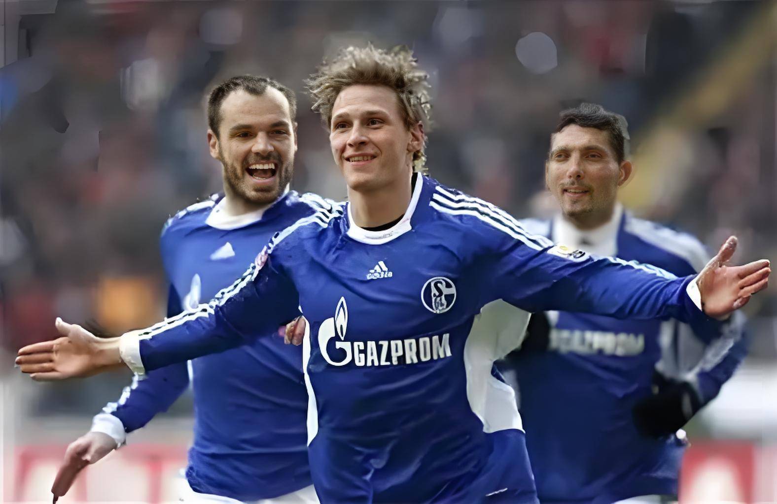 沙尔克04客场不敌对手，失利回家的简单介绍