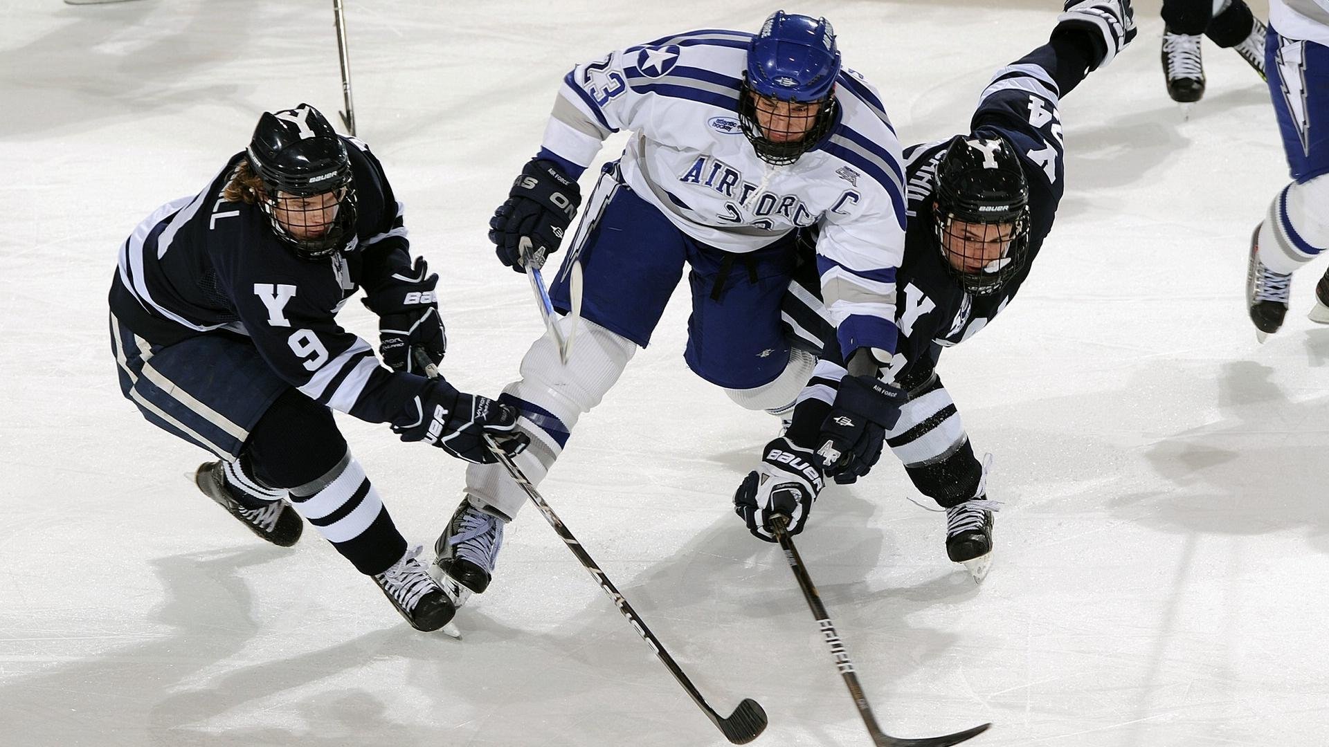鹈鹕的利喙啄碎快船悬念，约基奇的关键先生加冕礼
